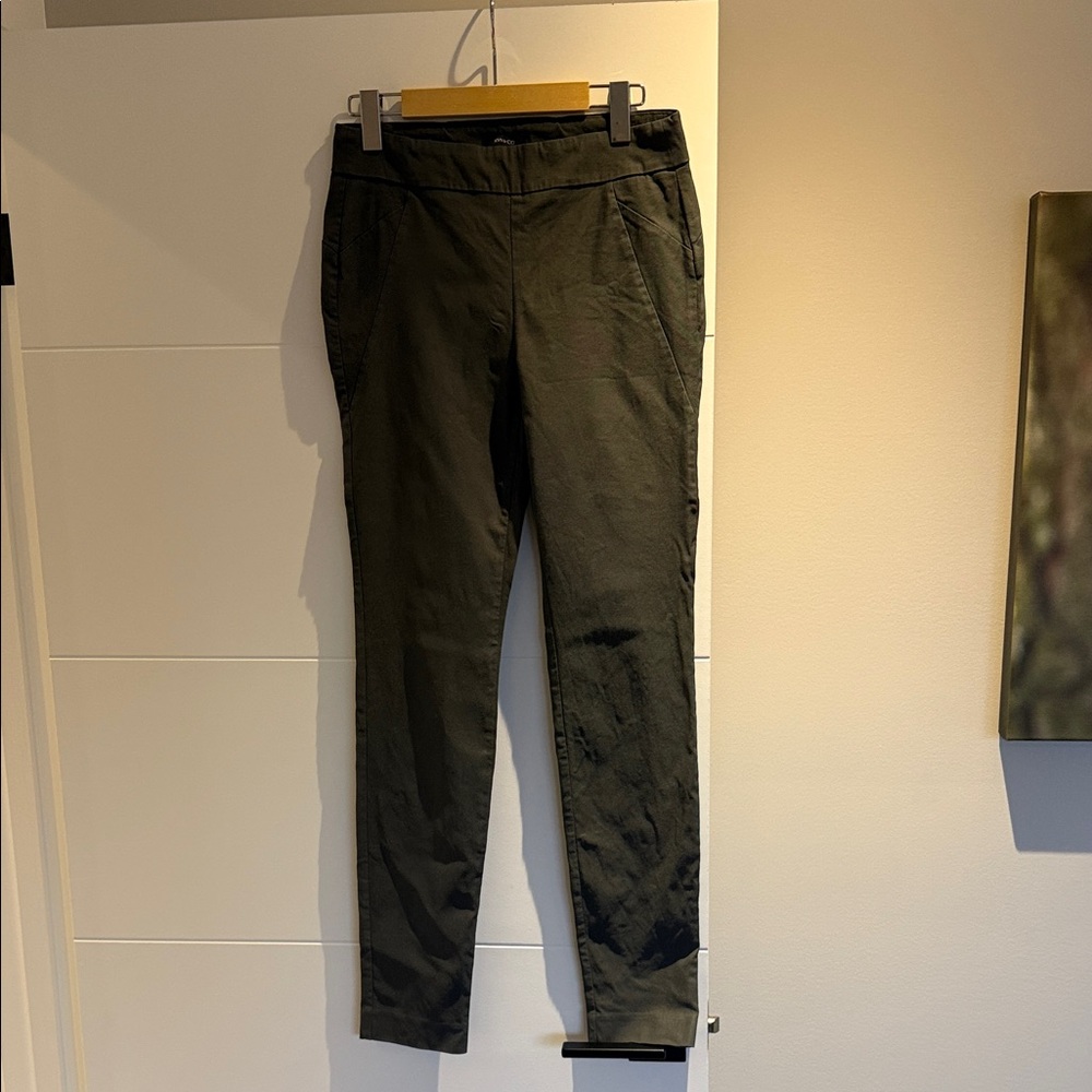 RW&CO Olive Green Leggings